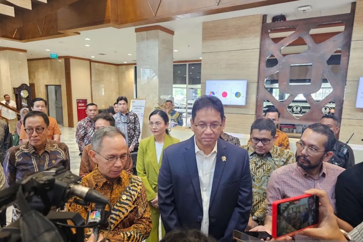 OJK: Penempatan Rp200 Triliun di Himbara Memperluas Penyaluran Kredit