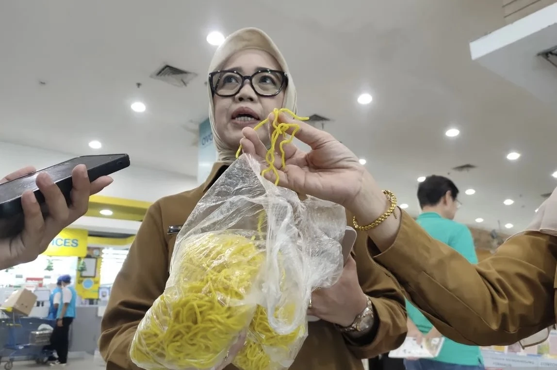 Makanan dengan zat berbahaya