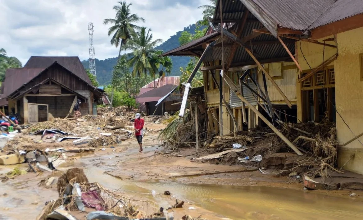 Pemulihan Banjir Sumatra Diproyeksi 30 Tahun, Pemerintah Ngotot Tolak Bantuan Asing