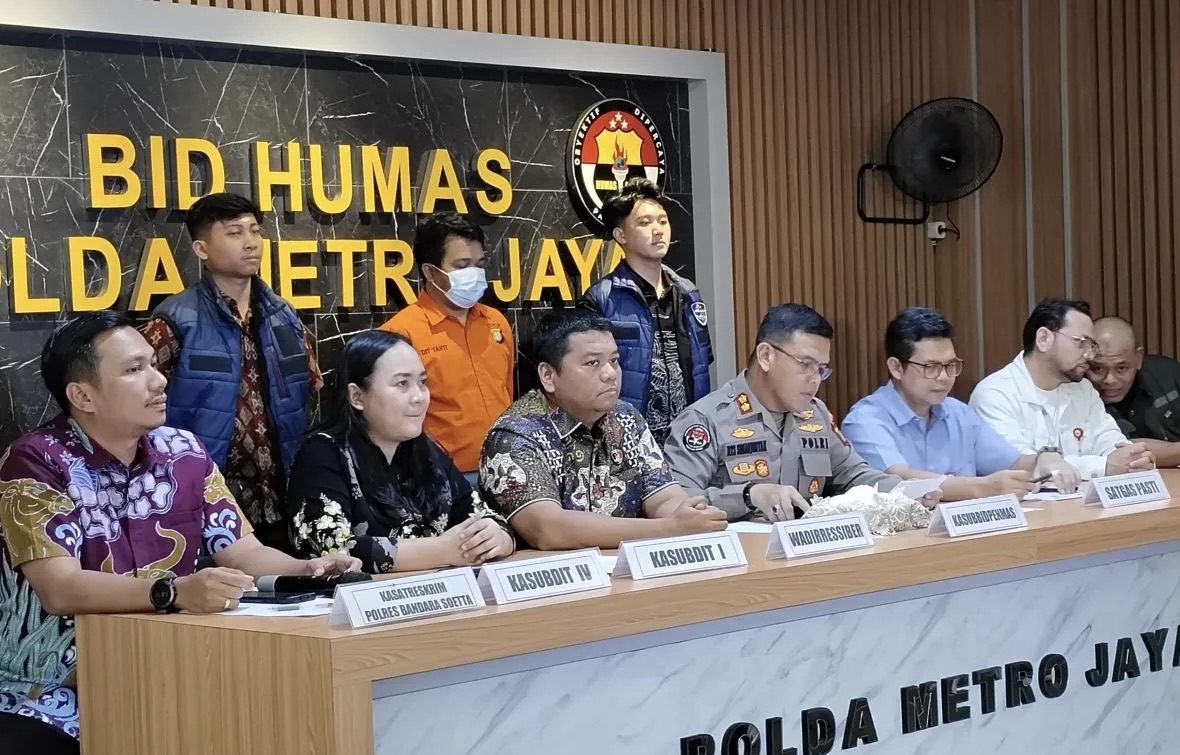 Polisi Tangkap ‘Bjorka’, Pelaku Akses Ilegal 4,9 Juta Data Nasabah Bank