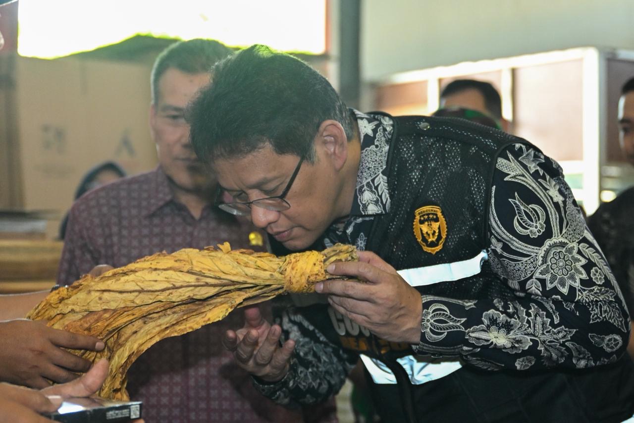 Menkeu Pertimbangkan Permintaan Kenaikan DBH Cukai Hasil Tembakau Ke Daerah