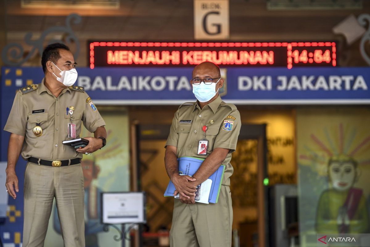 Imbas Turunnya DBH, DKI Data Ulang Gaji ASN