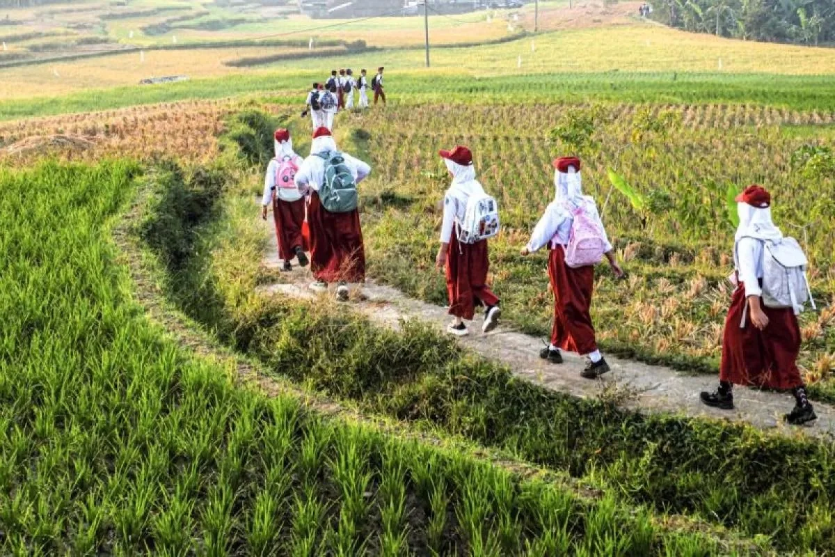 Pemerintah Komitmen Penuhi Mandatory Spending Pendidikan 20% APBN