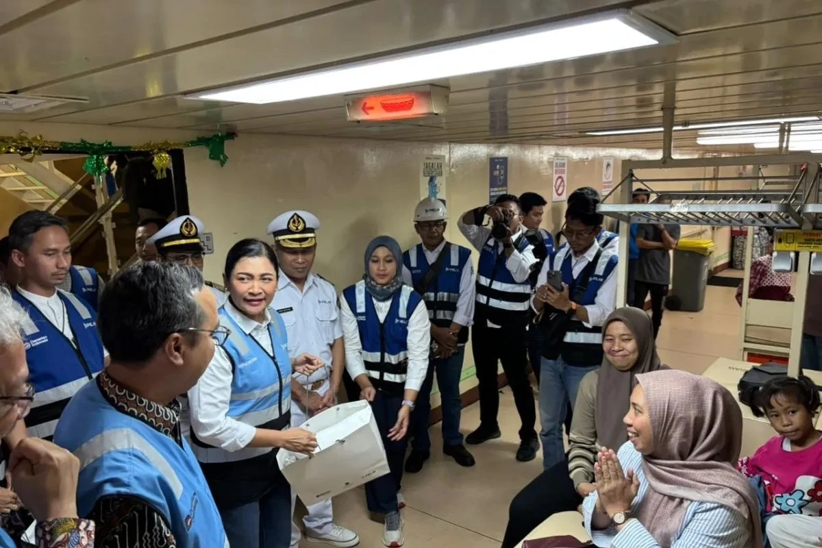 Direktur Utama PT Pelni Tri Andayani