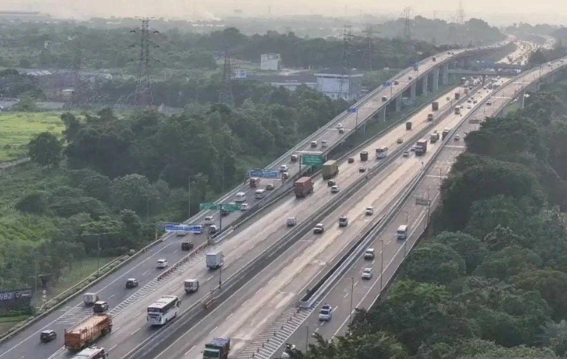 Ruas Jalan Layang MBZ