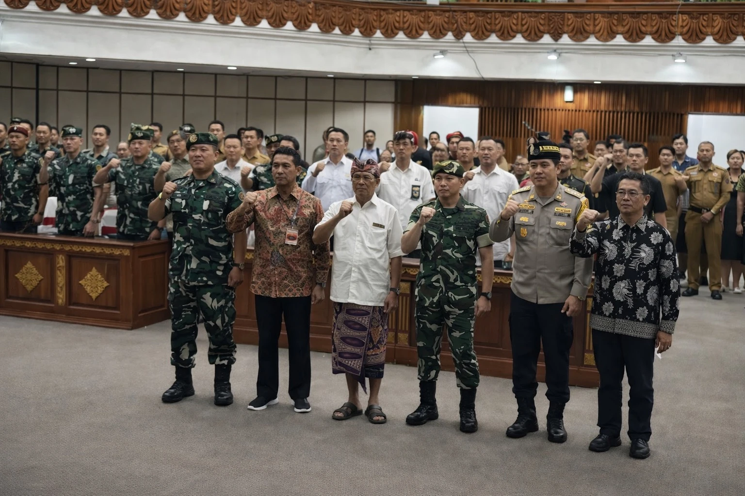 Gubernur Bali Wayan Koster