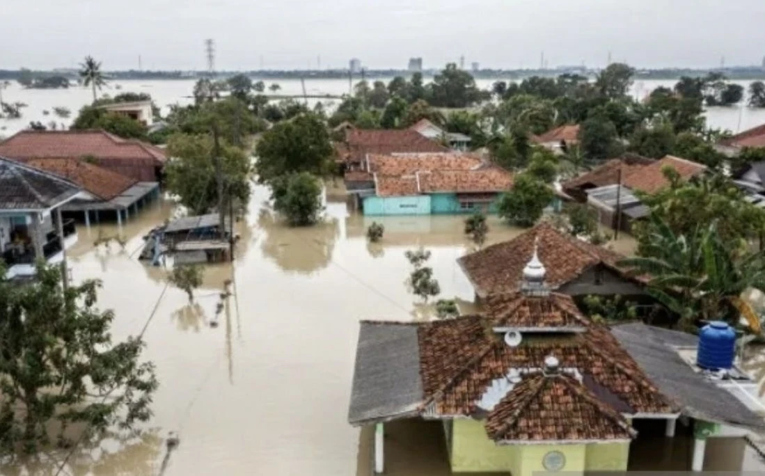 Cuaca Ekstrem, Warga Karawang Diminta Siaga Banjir