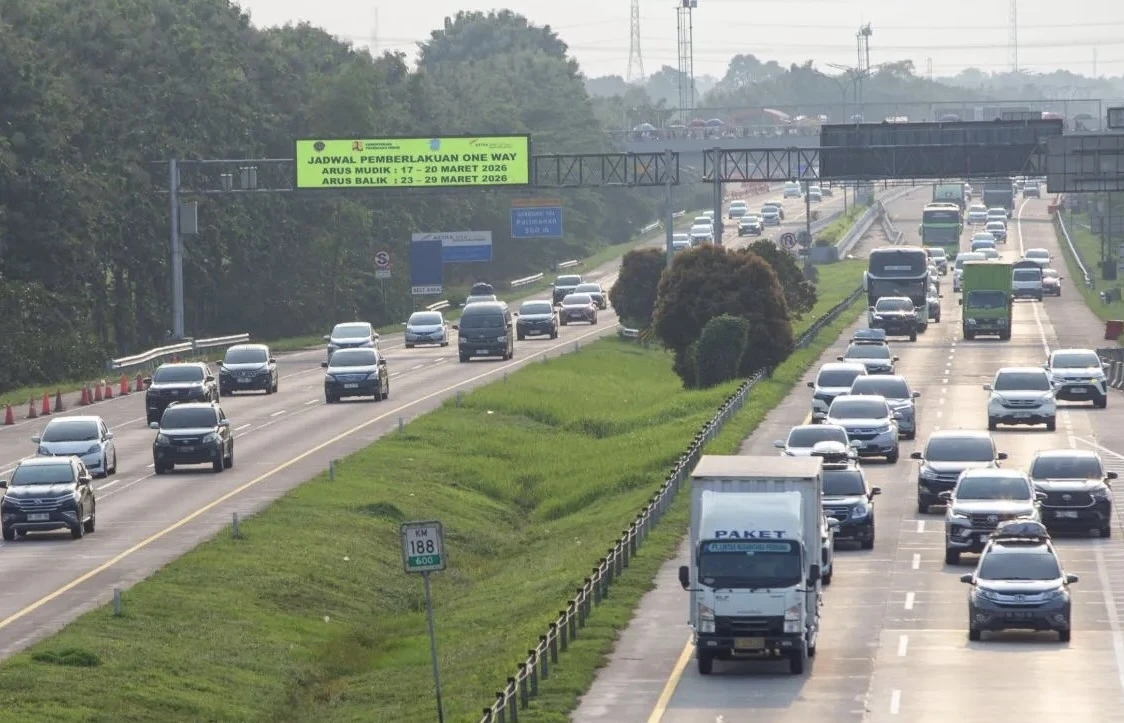 One Way Diterapkan, Arus Lalu Lintas Jalan Tol Cipali Meningkat 80%