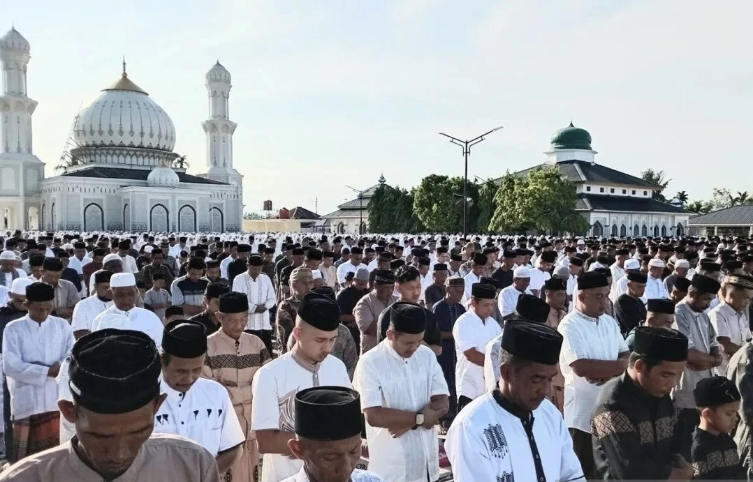 Sebagian Umat Muslim di Sejumlah Daerah Rayakan Idulfitri Kamis (19/3)