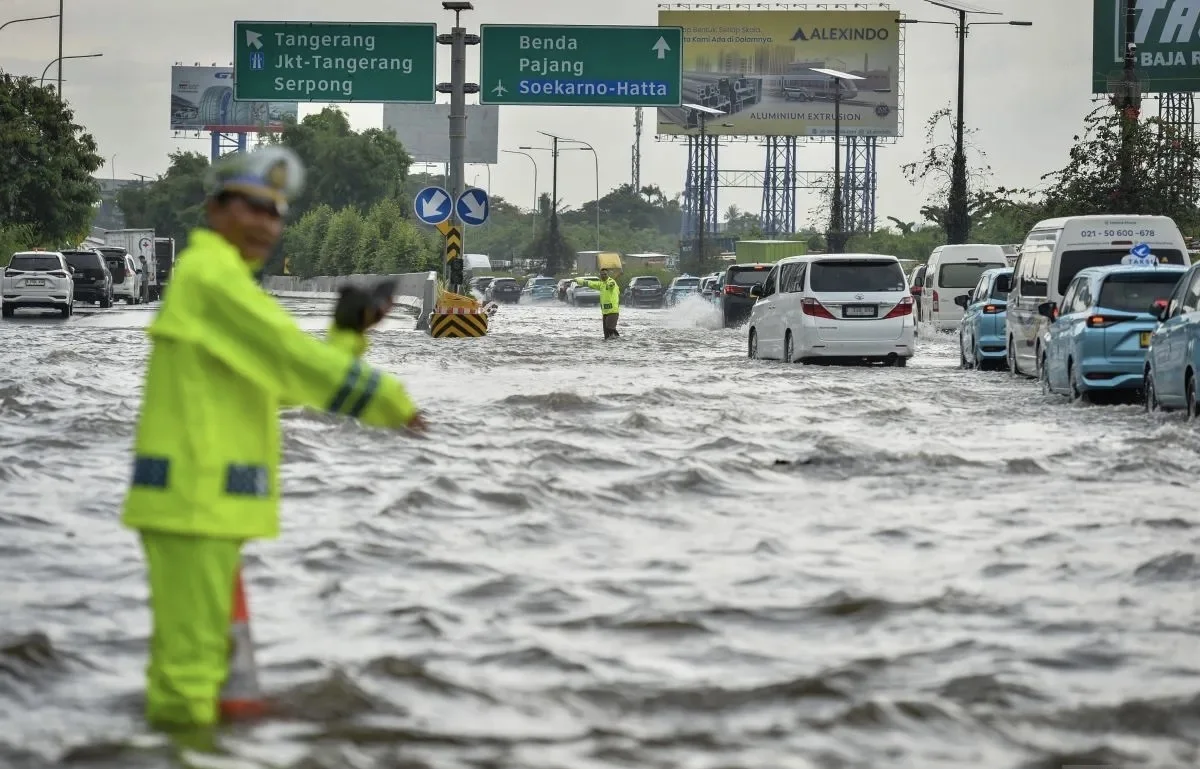 banjir tol bandara