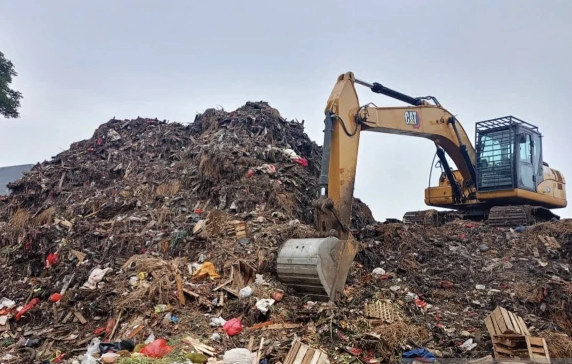 Sampah Pasar Kramat Jati