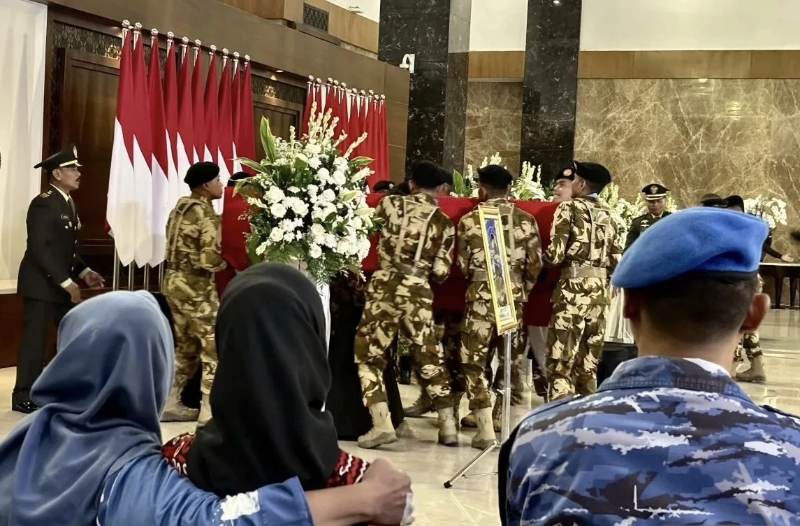 Jenazah Tiga Prajurit TNI yang Gugur di Lebanon Tiba di Tanah Air