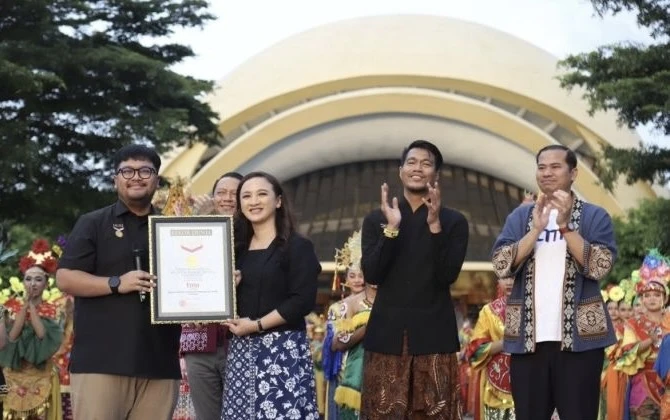 Tampilkan 1.000 Penari Serentak, TMII Pecahkan Rekor MURI