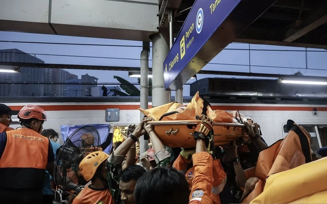 Polisi Sebut 10 Jenazah Korban Kecelakaan Kereta di Bekasi Belum Teridentifikasi