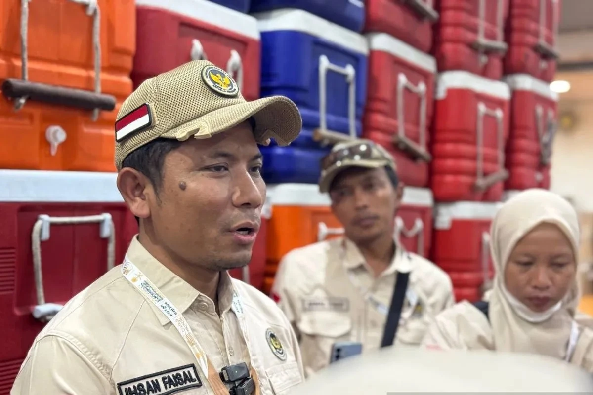 Tekan Risiko Keracunan, Kemenhaj Wajibkan Petugas Uji Sampel Katering Haji