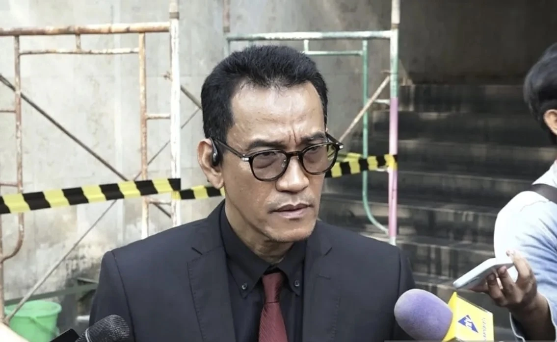 Kuasa hukum Roy Suryo dan Dokter Tifa, Refly Harun