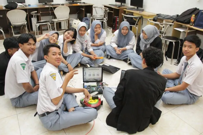 Kenali ADEM, Program Beasiswa Rp2,2 Juta per Bulan dari Pemerintah