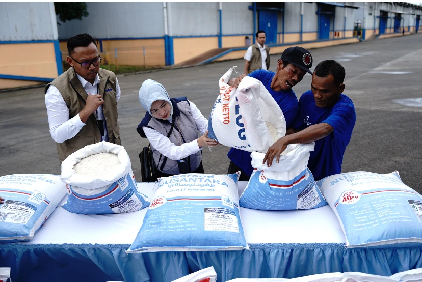 Bulog Lepas Ekspor 2.280 Ton Beras untuk Jemaah Haji Indonesia, Nilainya Rp38 Miliar