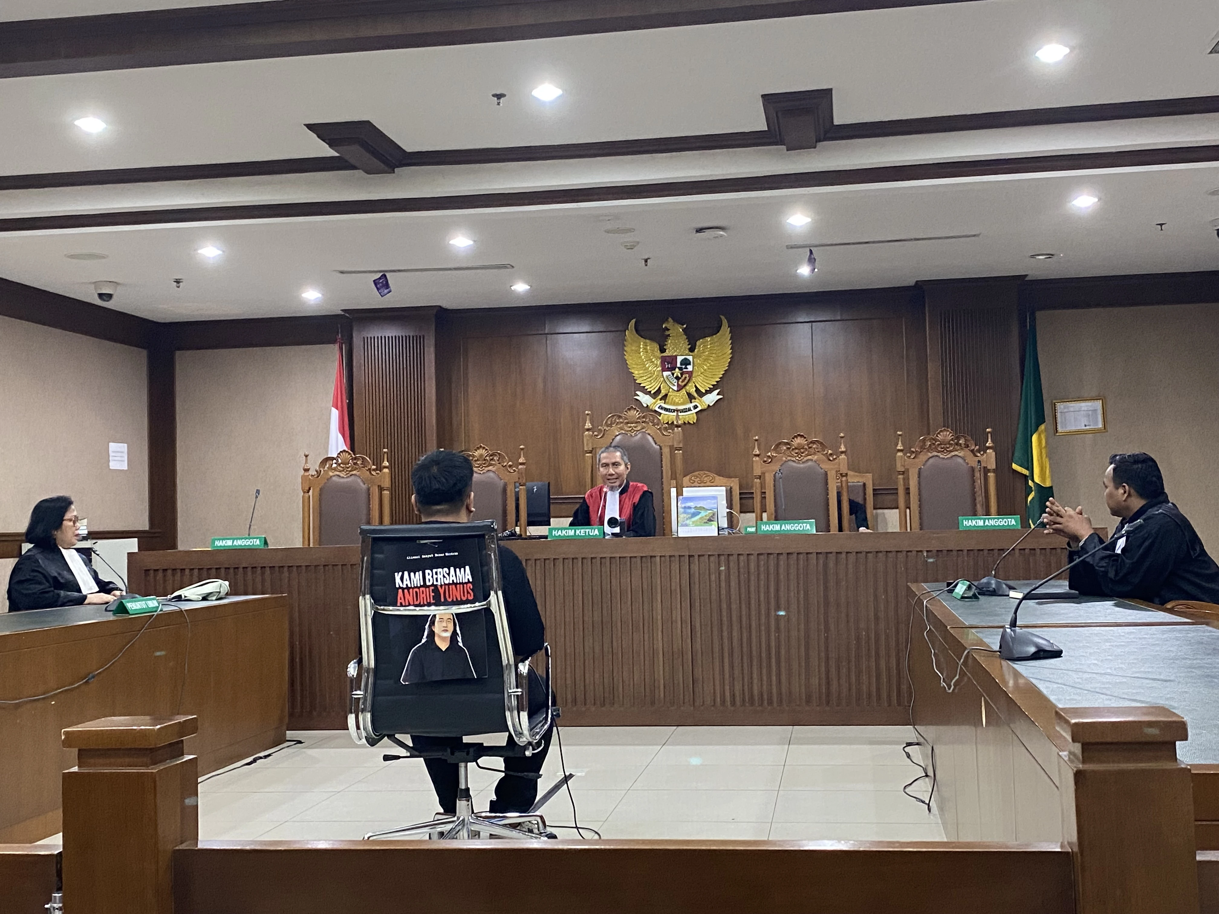 Sidang Putusan Terdakwa UU ITE Picu Demo Agustus Ditunda