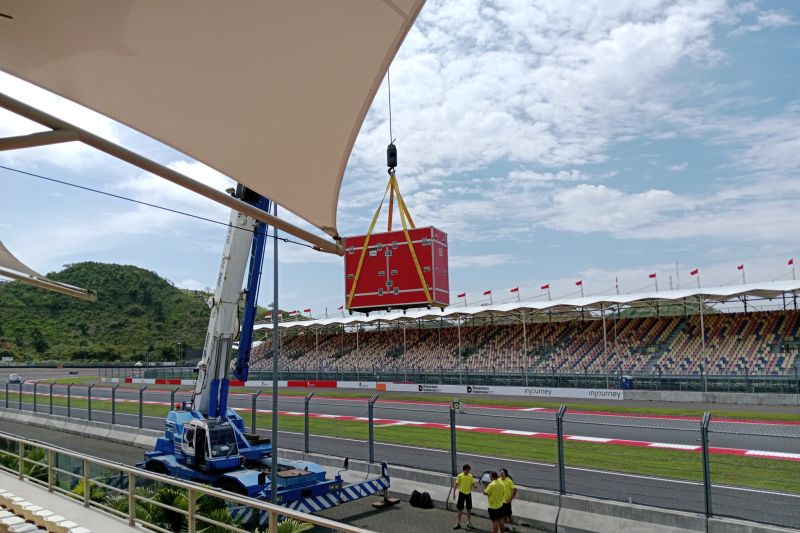 Logistik MotoGP Mulai Tiba di Lombok untuk Seri Mandalika 2025