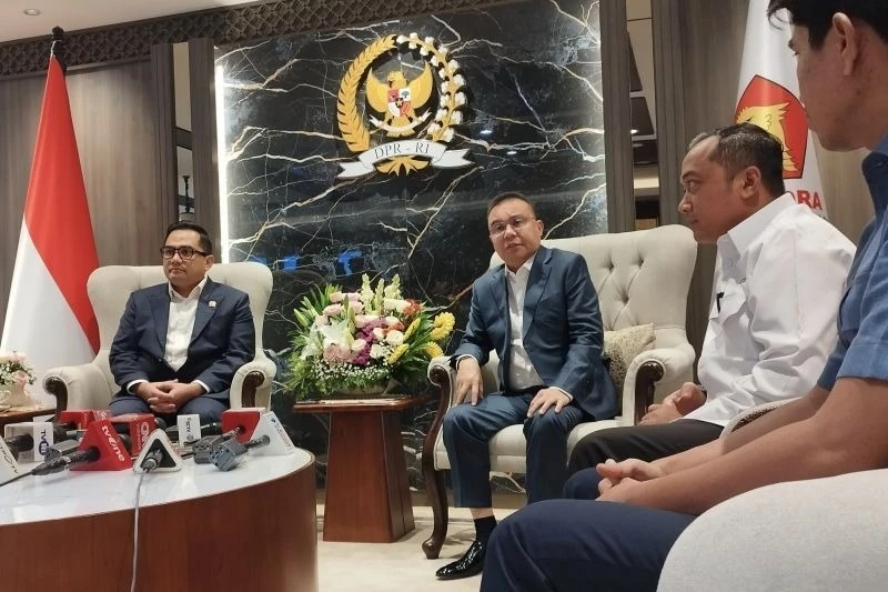 Dasco: DPR dan Pemerintah Sepakat Tak Revisi UU Pilkada Tahun Ini - Periskop