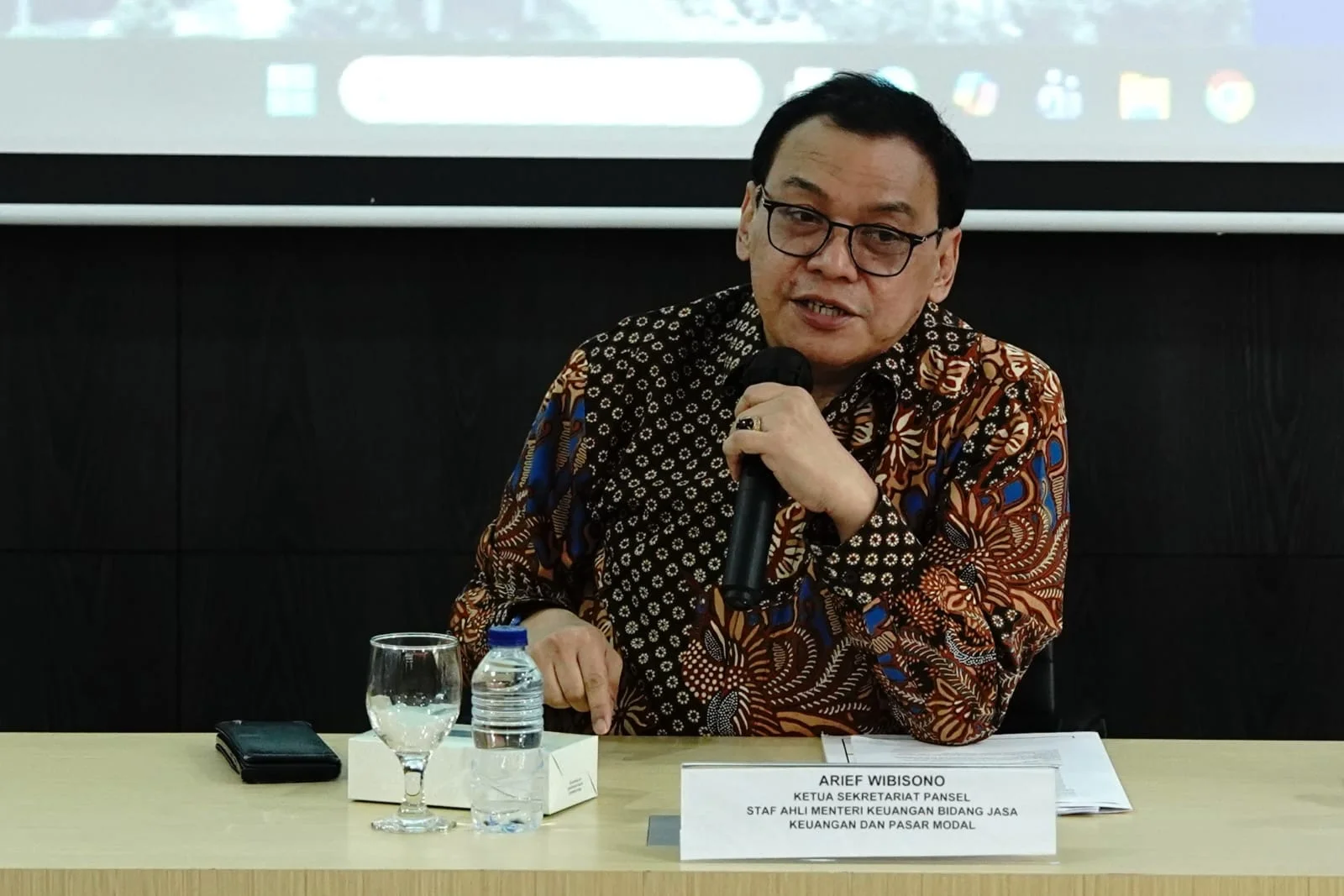 Rekrutmen DK OJK Dimulai, Pengurus Parpol Wajib Mundur Jika Mendaftar