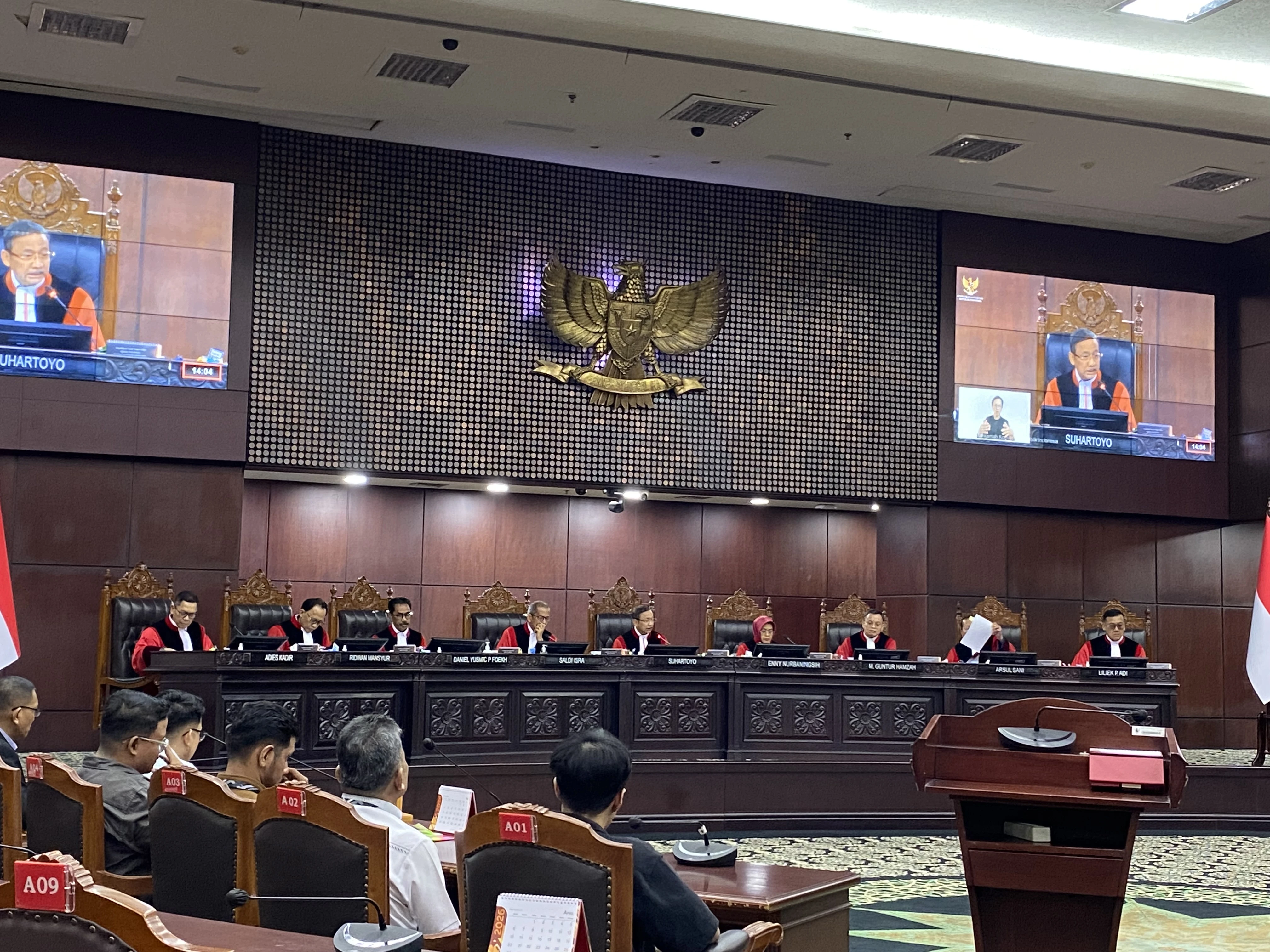 MK Tolak Gugatan Larangan Keluarga Presiden Maju Pilpres