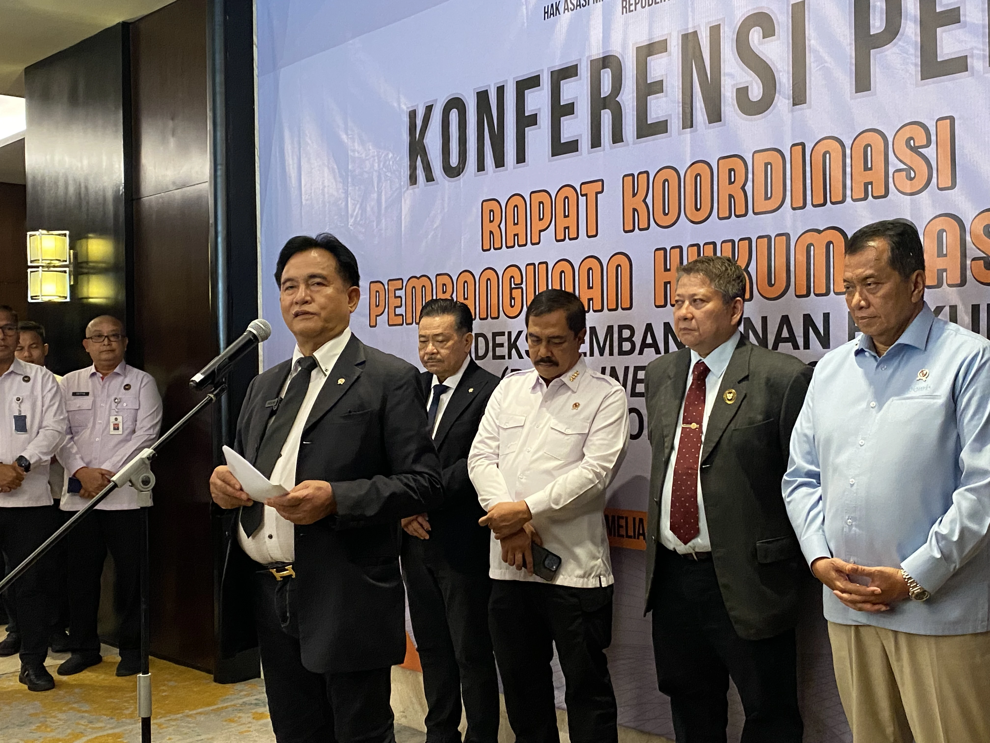 Sentil Label “Bangsa Pemalas”, Yusril: Itu Propaganda, Pihak Asing Jatuhkan Mental Kita