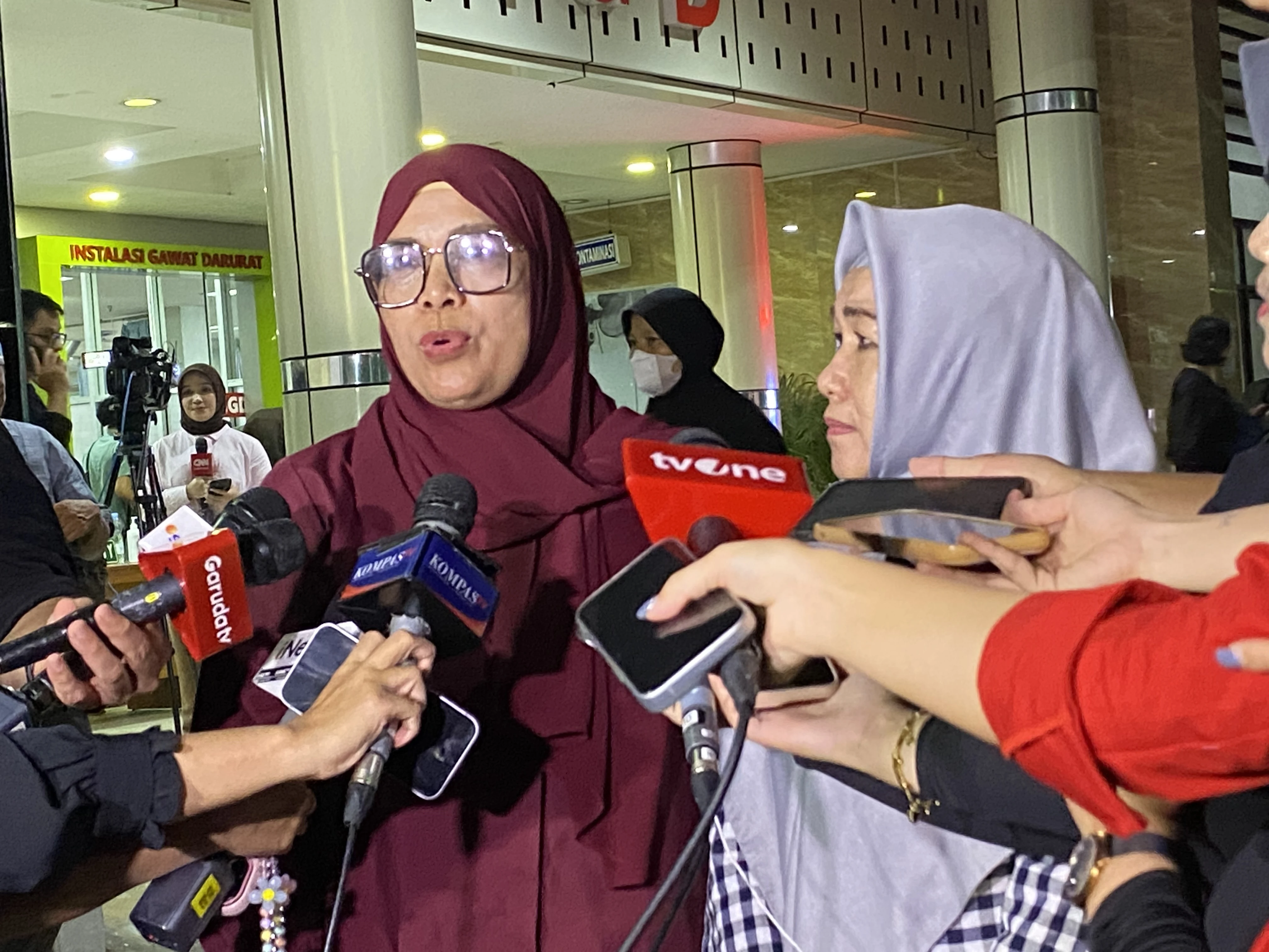 Kisah Sausan Korban Tragedi Bekasi: Selamat Usai Terlempar ke Rak Barang Kereta