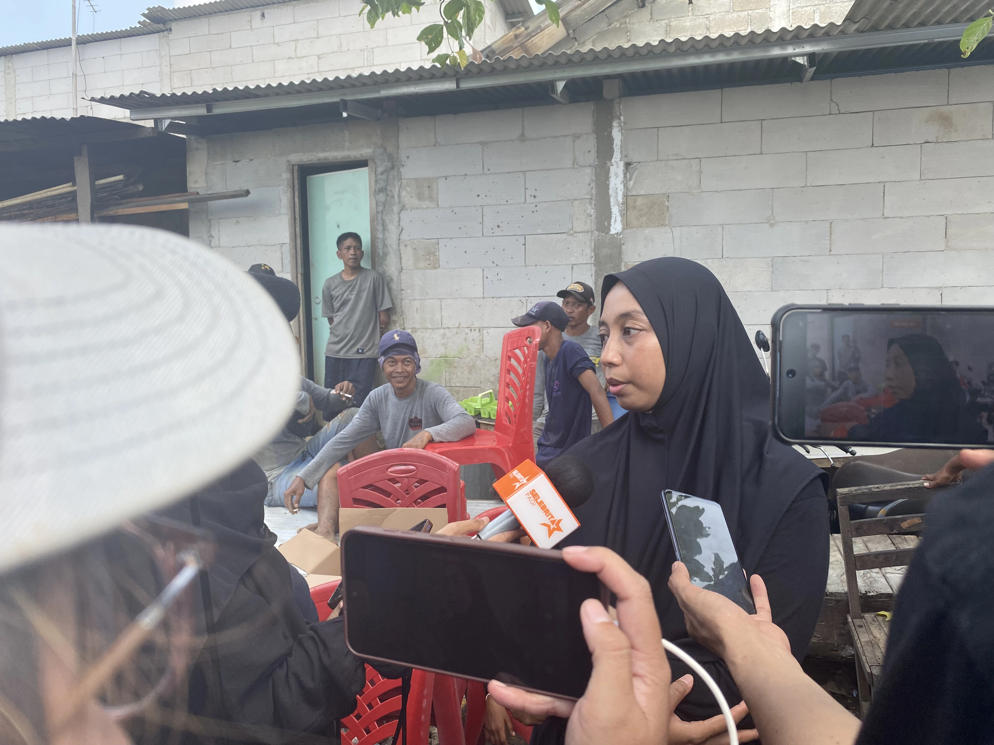 Ironi Gerbong Wanita: Ruang Nyaman yang Menjadi Perhentian Terakhir Ainia