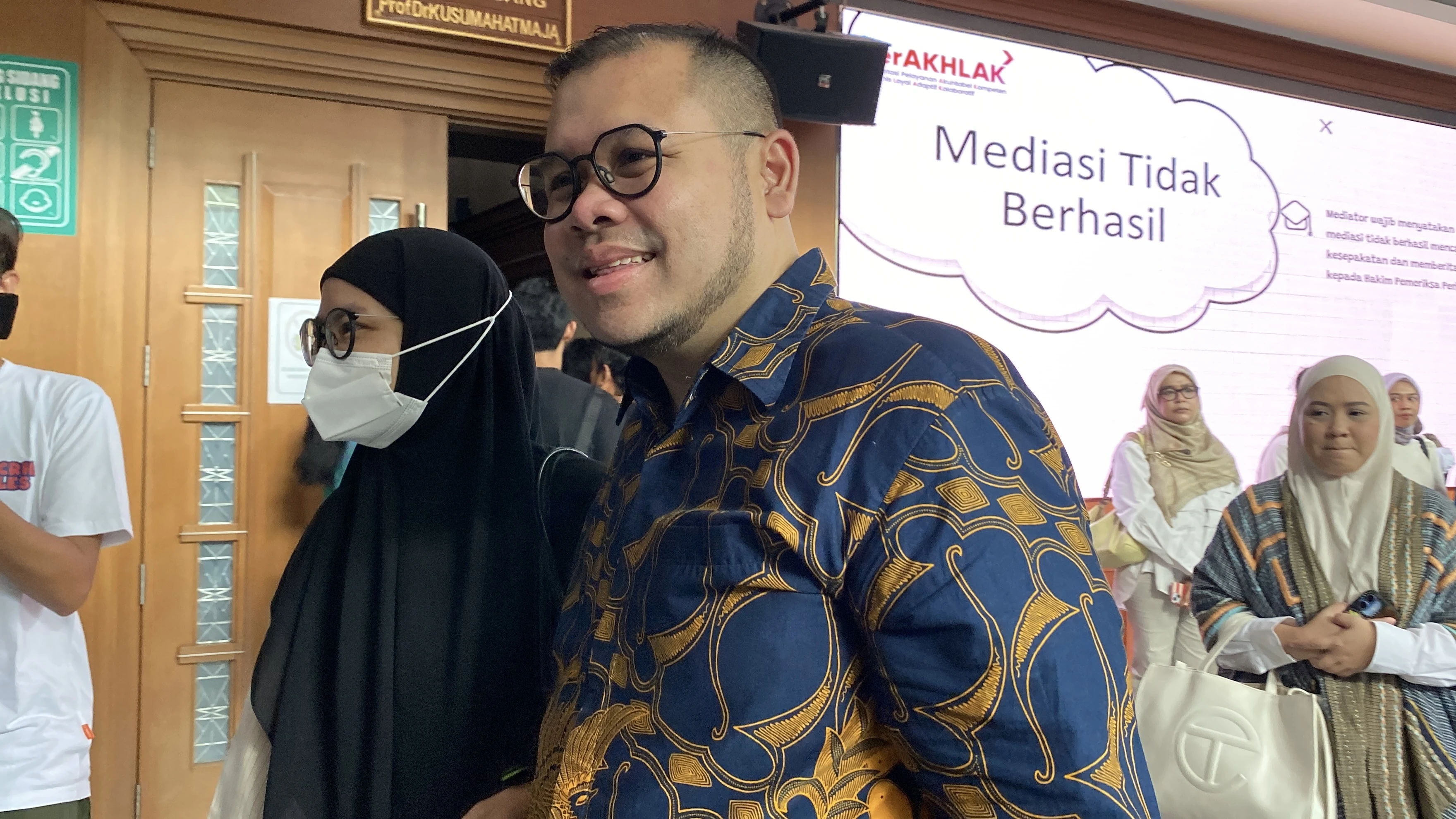 Gelang Detektor Sudah Dicopot, Ibrahim Arief Tegaskan Tak Kabur dan Yakin Tidak Bersalah