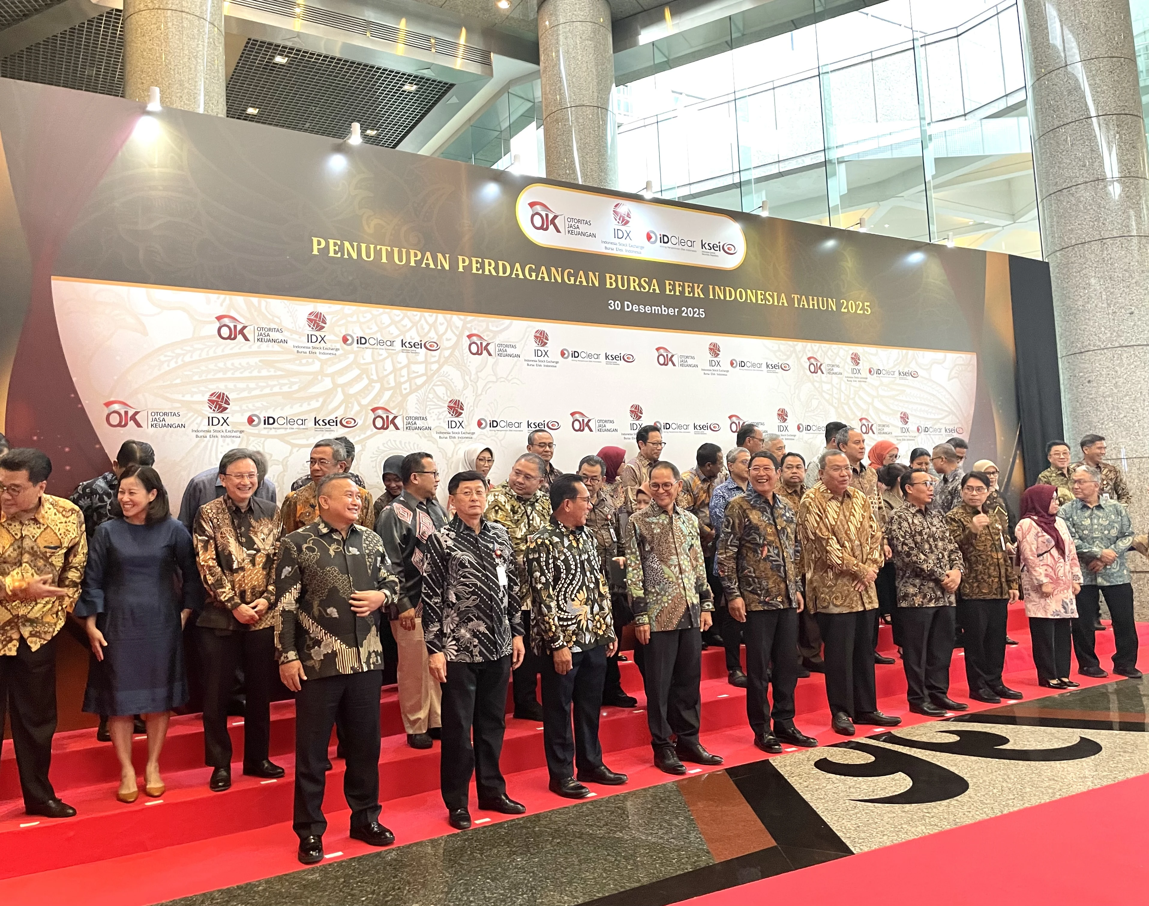 Jarang Disorot, Ini Kontribusi Anak Usaha SRO Topang Pasar Modal 2025