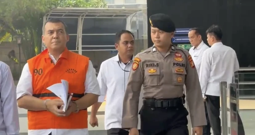 Bungkam di Depan Wartawan, Silmy Karim Jalani Pemeriksaan Perdana di KPK
