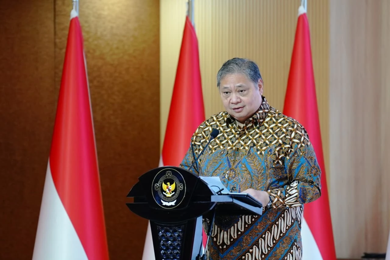 Pesan Prabowo untuk Airlangga: Pertahankan Industri Tekstil RI