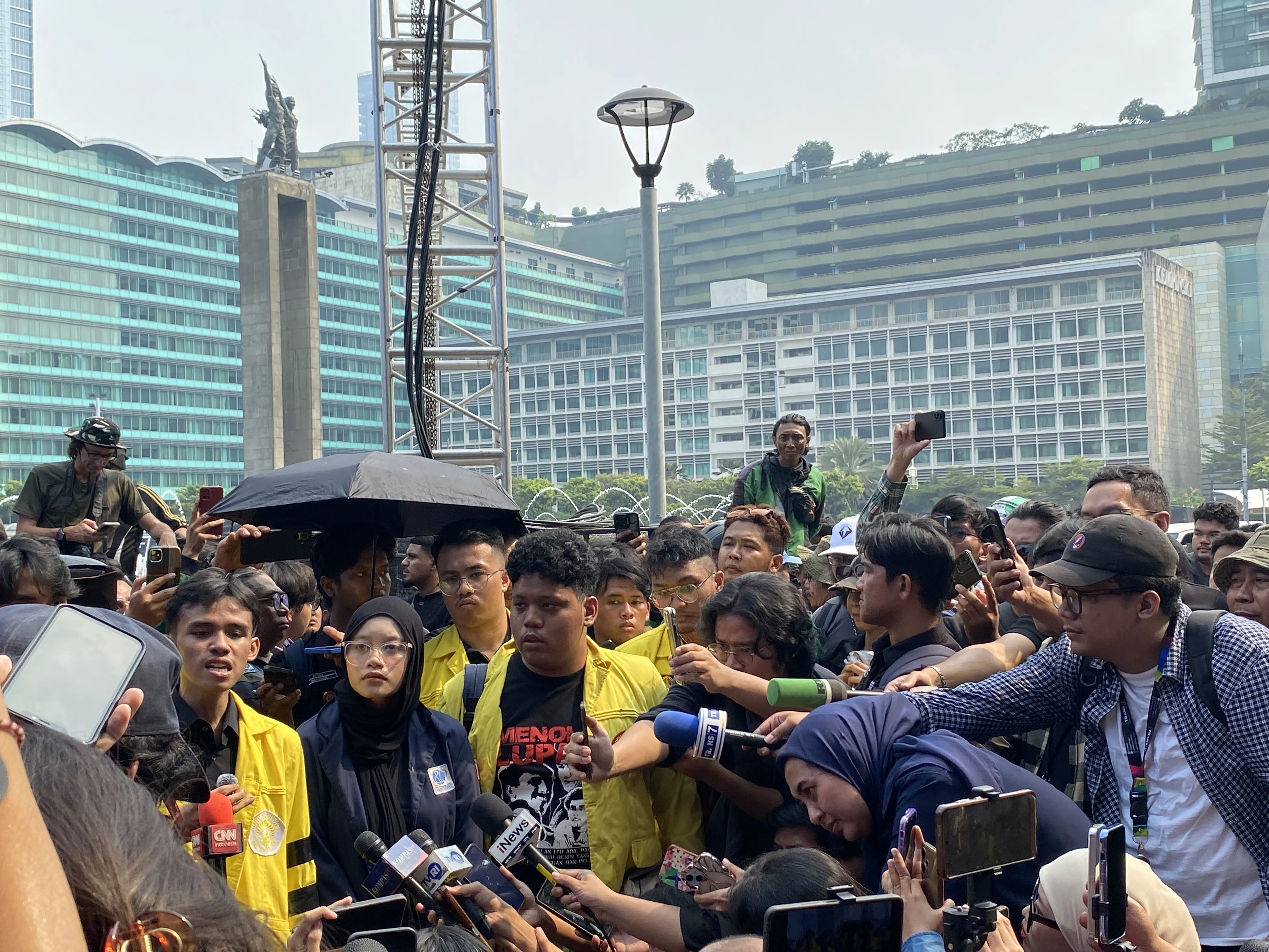 Boikot Gedung Pemerintah, Aliansi BEM Pilih Demo di Bundaran HI untuk Tunjukkan Indonesia Krisis