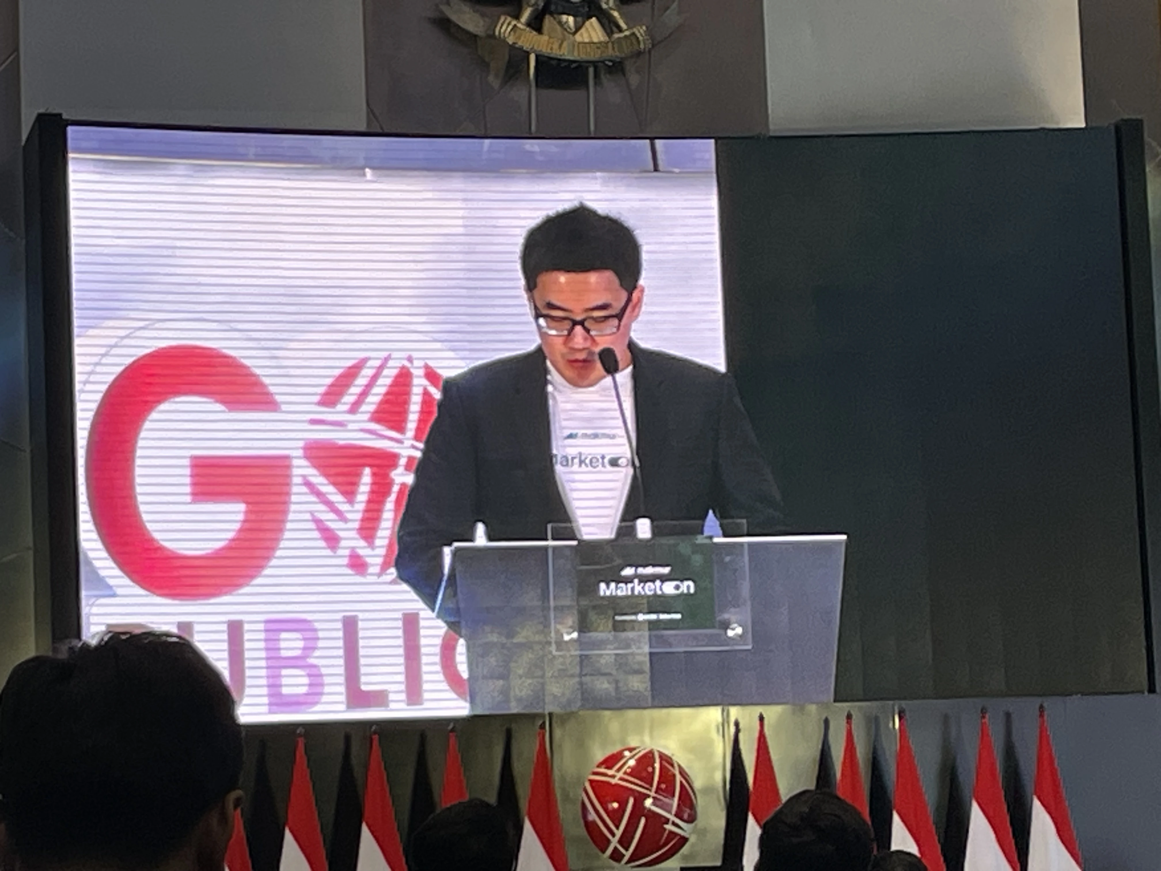 Gandeng OCBC Sekuritas, Makmur Sediakan Fitur Investasi Saham dalam Satu Platform