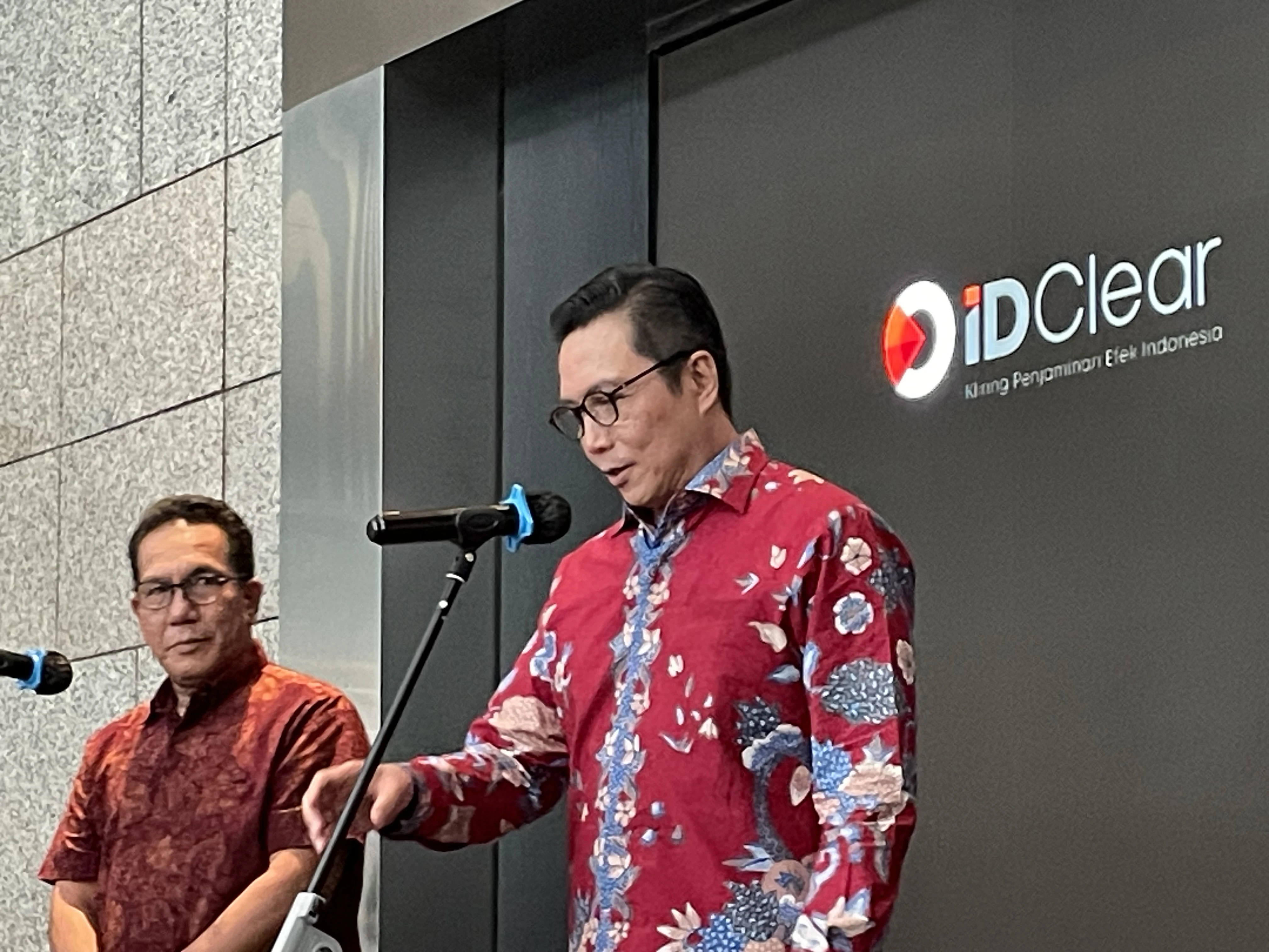 Tiru Hong Kong, BEI Bakal Terbitkan Shareholders Concentration List