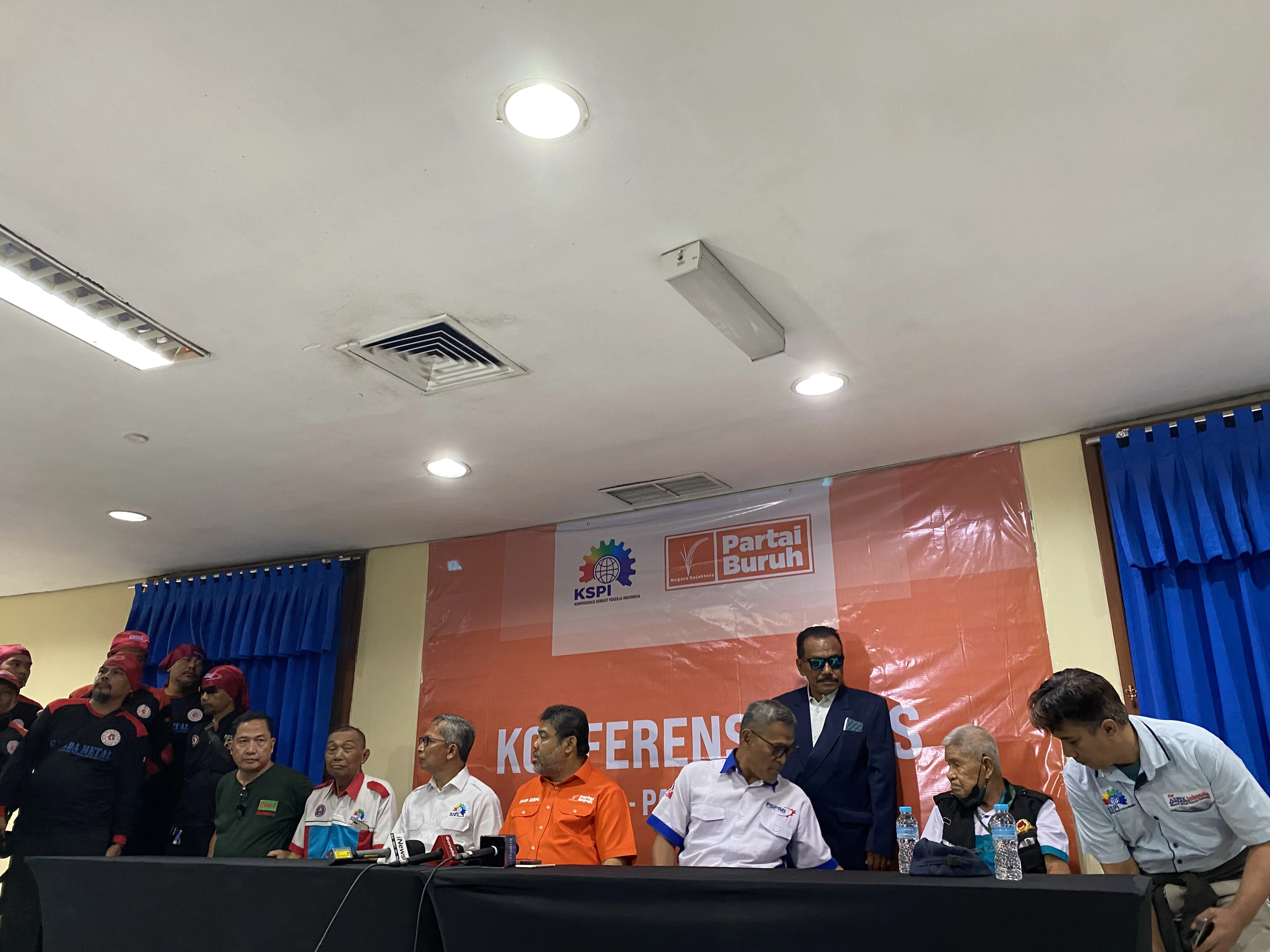 Partai Buruh Menolak Pernyataan Luhut Tentang Mekanisme Penetapan Upah Minimum