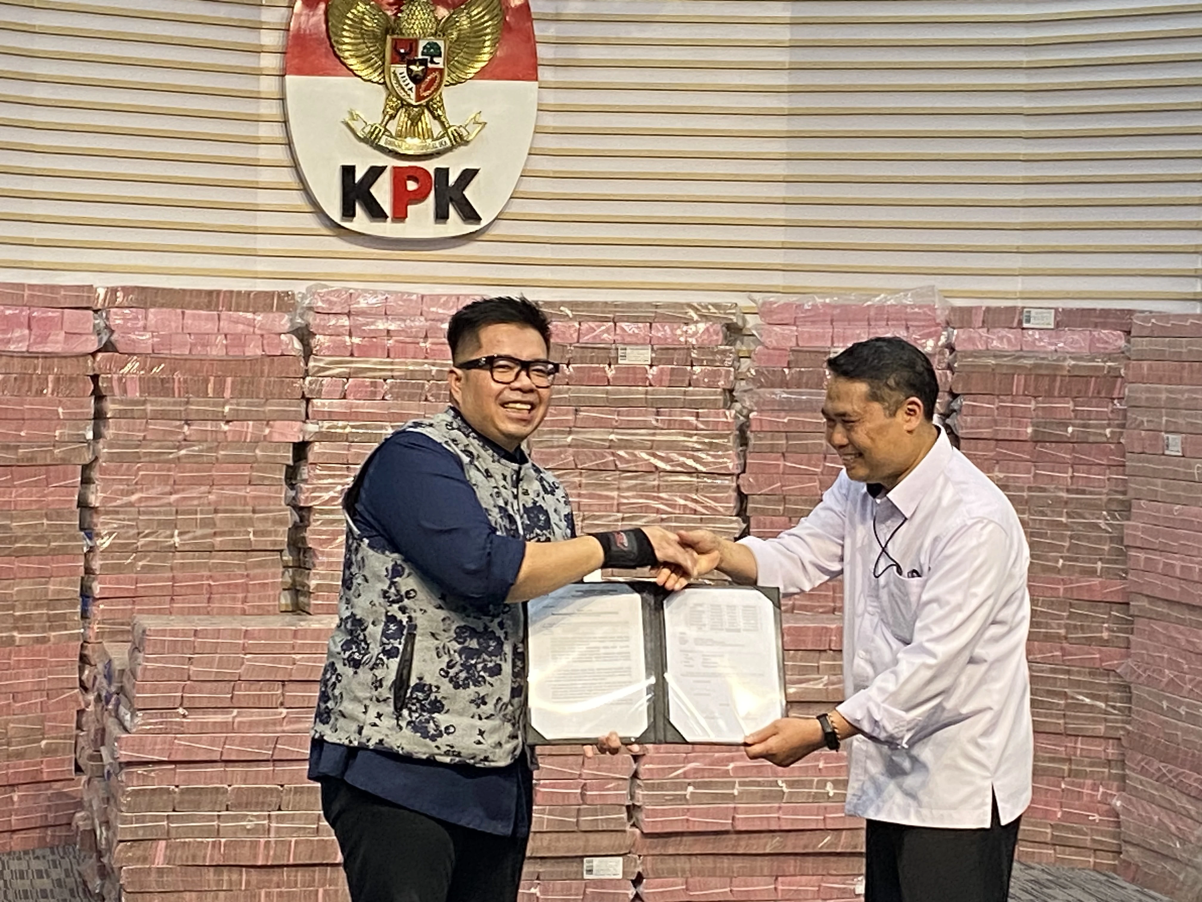 KPK Pamer Uang Hasil Rampasan Investasi Fiktif, Ini Alasannya