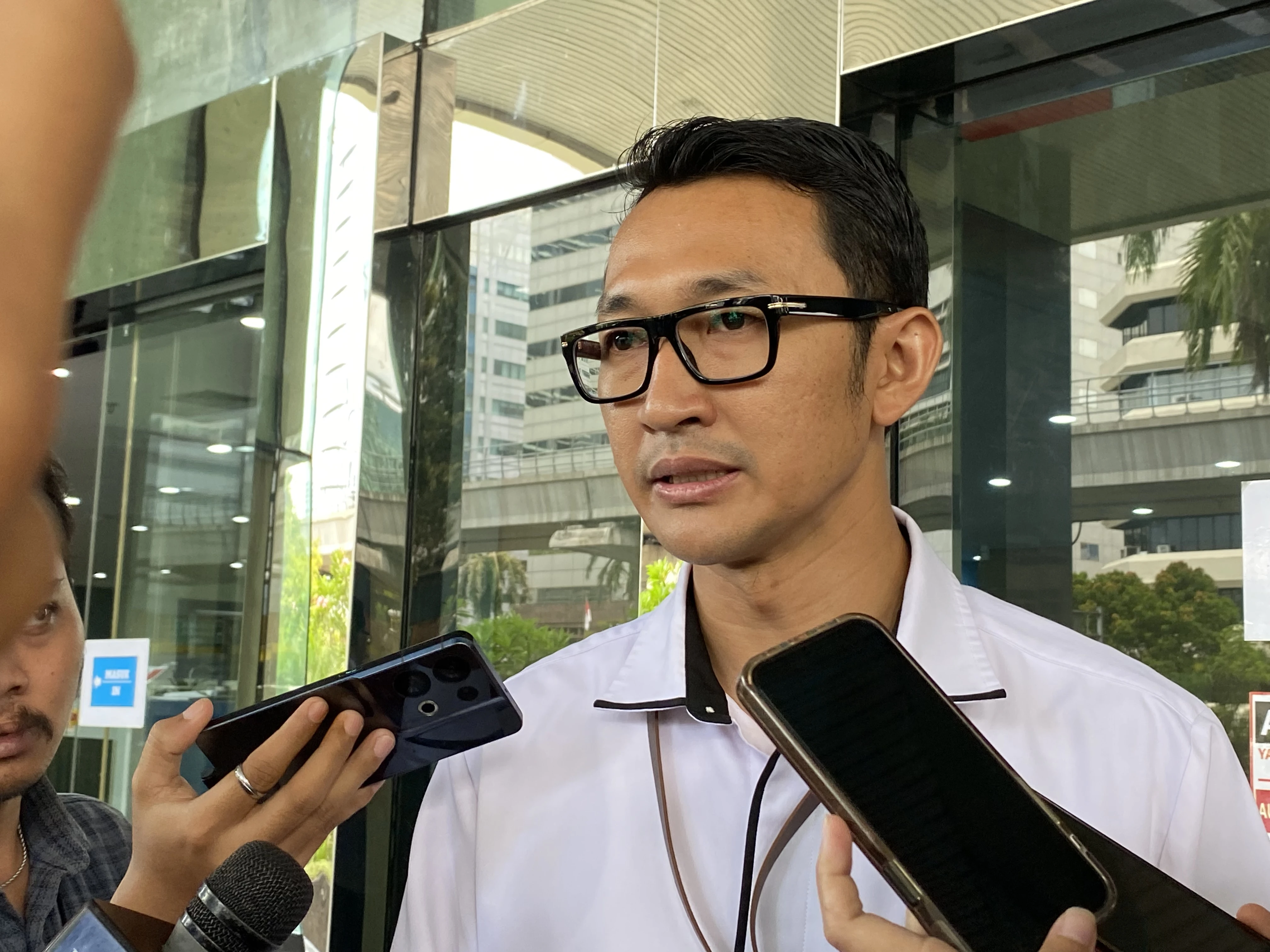 KPK Periksa Tiga Tersangka Baru dalam Korupsi Pembangunan RSUD Koltim