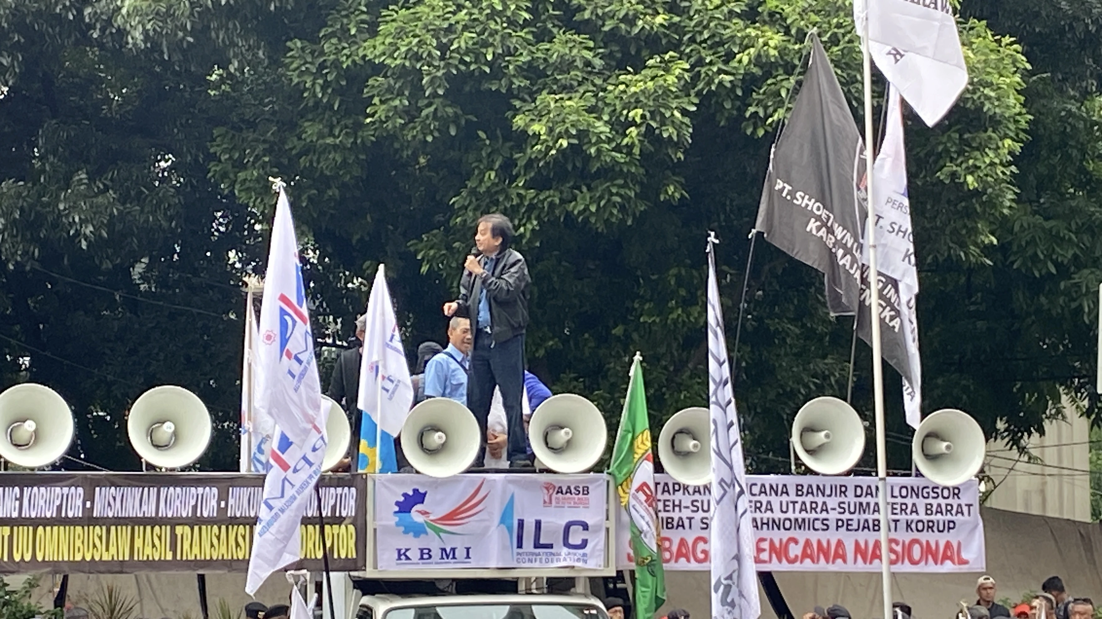 Roy Suryo Desak KPK Proses Bobby Nasution di Unjuk Rasa Hakordia