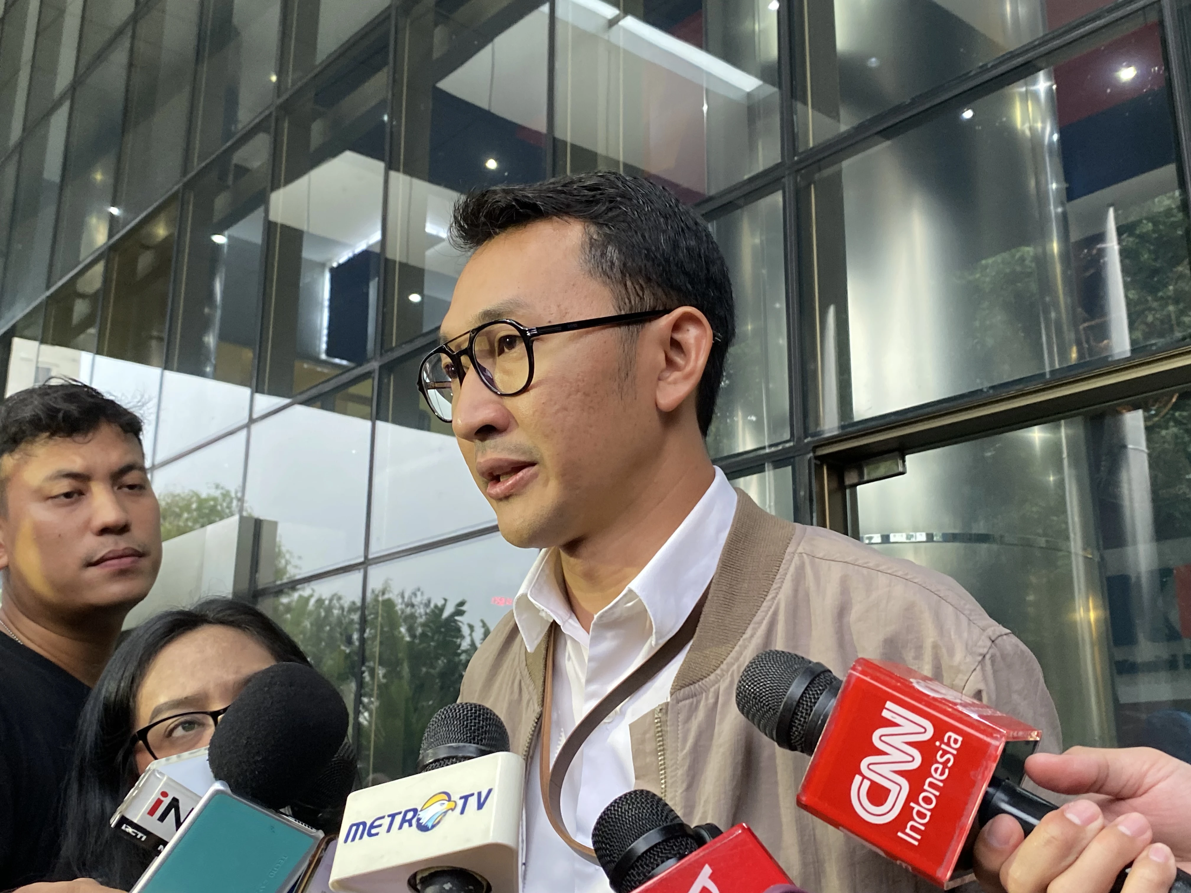 KPK OTT Bea Cukai, Mantan Direktur Penindakan Diamankan