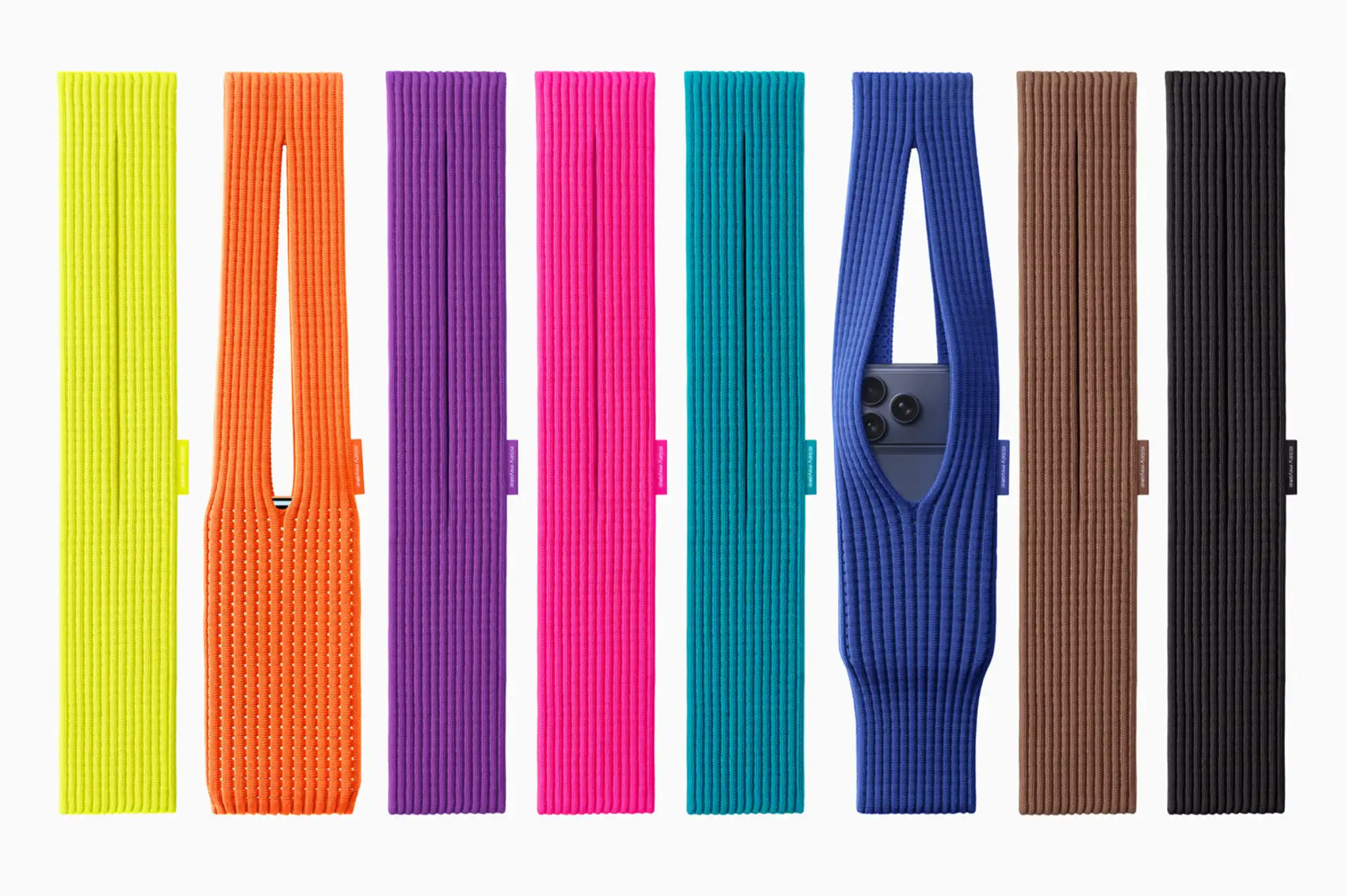 iPhone Pocket, Kolaborasi Apple dan Issey Miyake yang Bikin Heboh