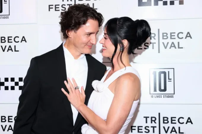 Katy Perry dan Justin Trudeau Debut di Karpet Merah Tribeca 2026