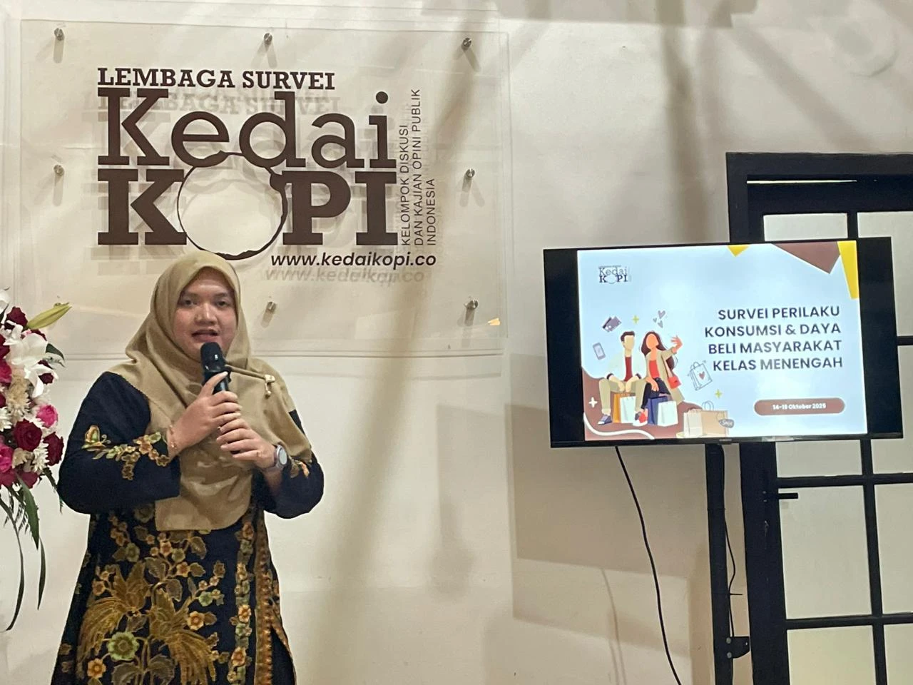 Survei: 57% Kelas Menengah Indonesia Pakai Paylater