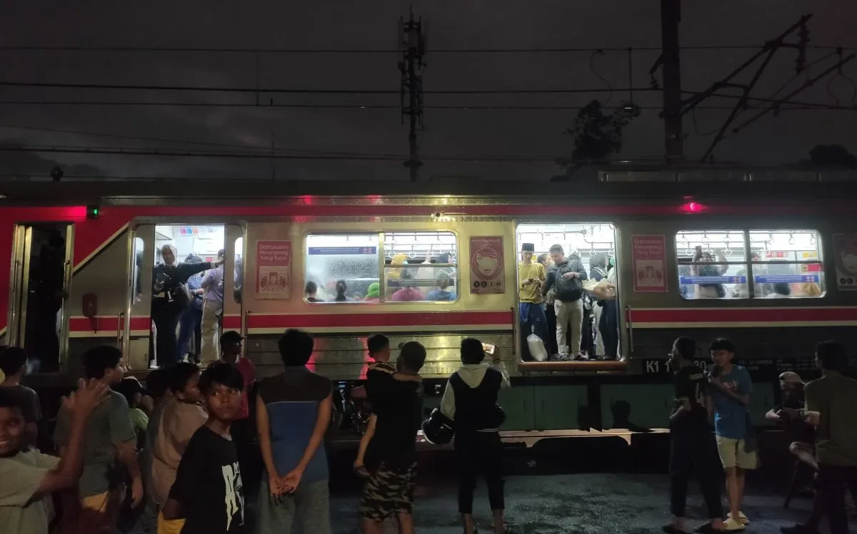 Ini Penyebab KRL Duri-Tangerang Tiba-tiba Berhenti, Sempat Ada Suara Ledakan