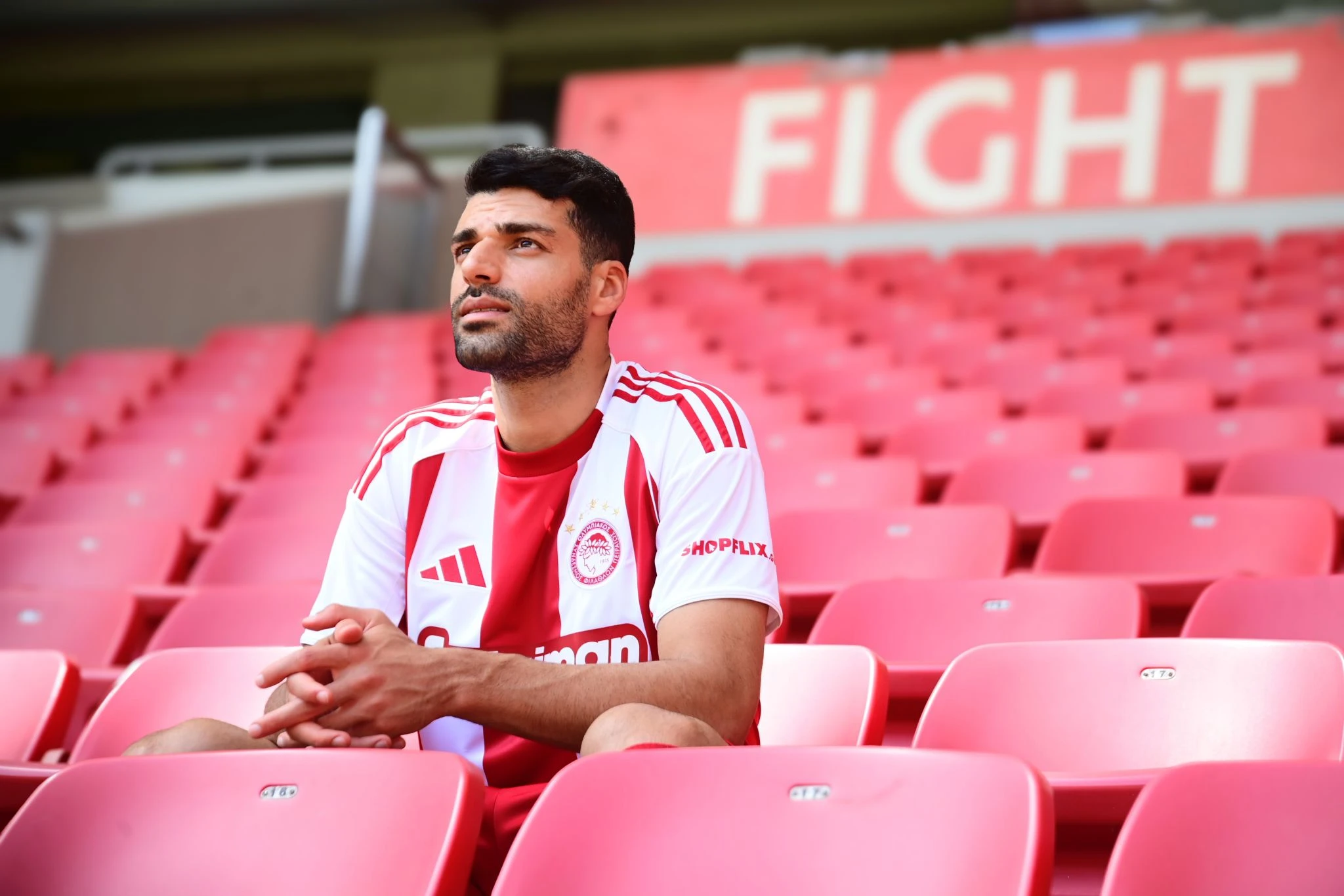 Sempat Dikabarkan Gabung Tentara Iran, Agen Mehdi Taremi Memberikan Klarifikasi