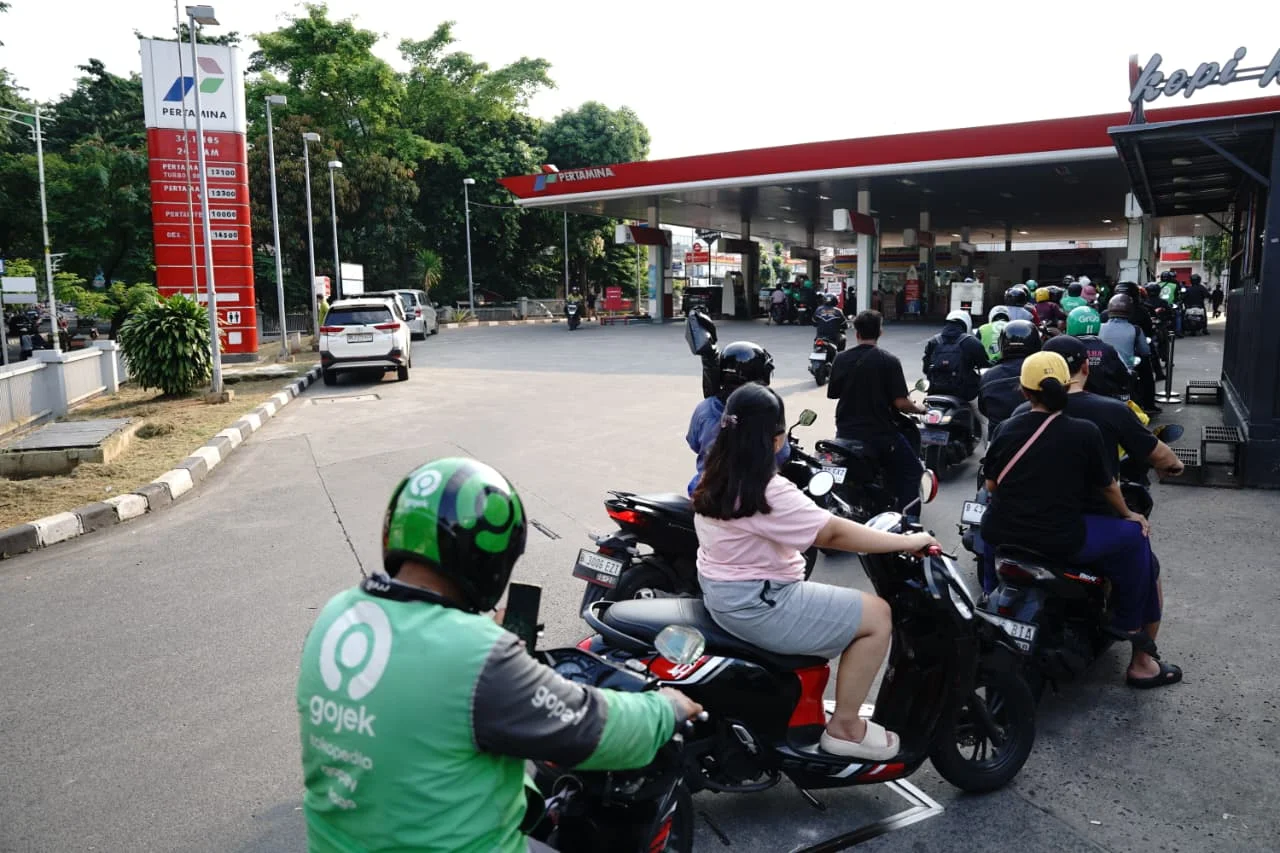 Selama Dua Bulan, Pembelian BBM Subsidi Dibatasi 50 Liter per Hari