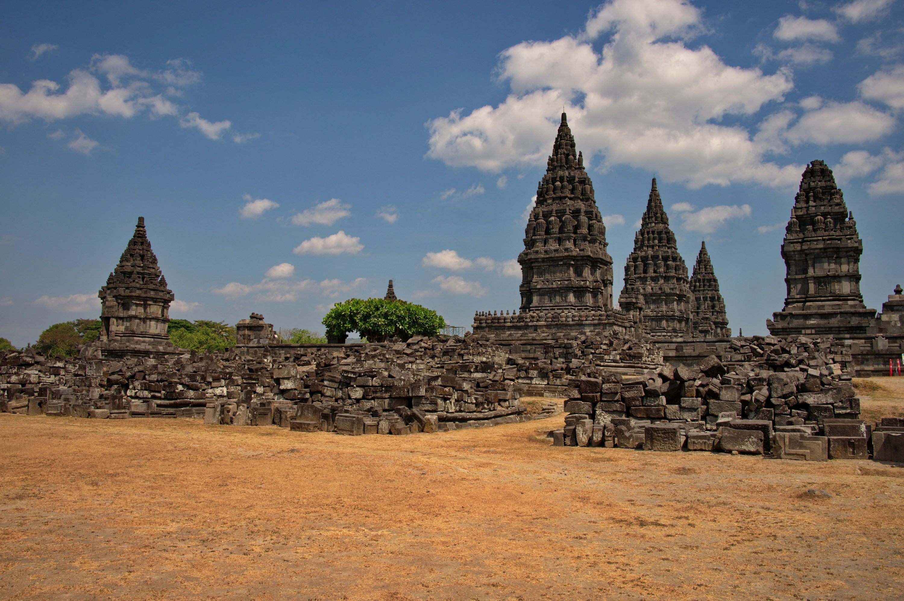 Nilai Ekonomi Pariwisata Indonesia Melonjak di 2025, Ini Kata Akademisi