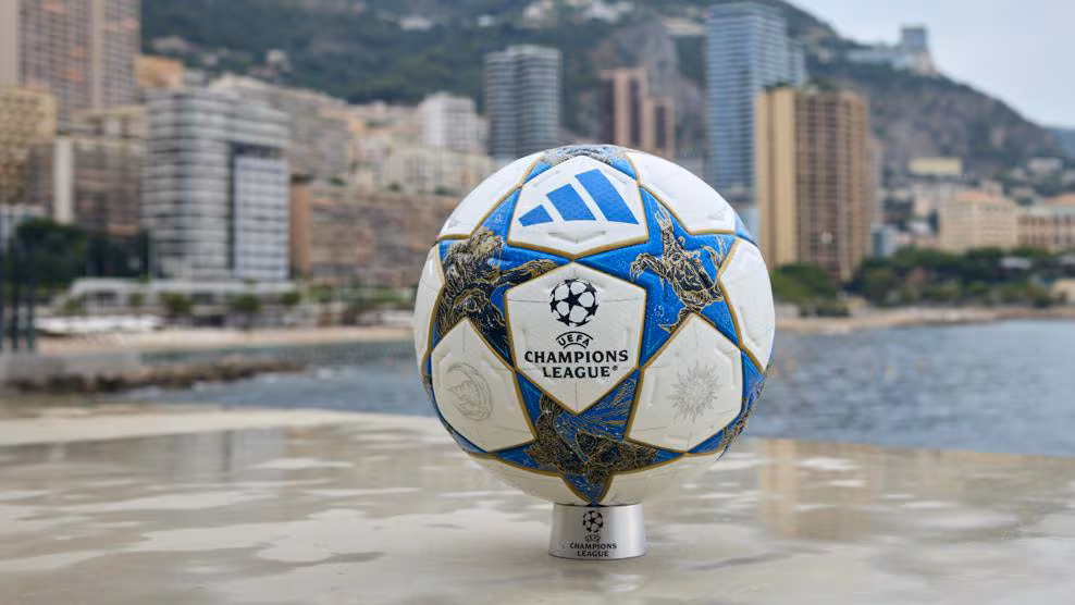 Bola Liga Champions Eropa
